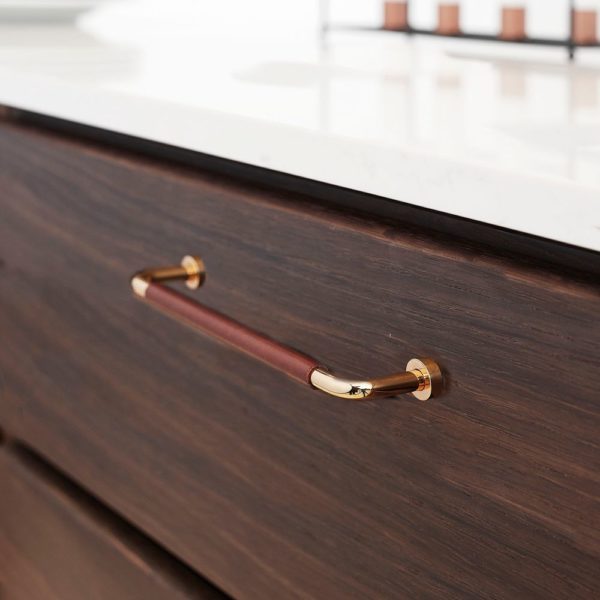 MODERN LOUNGE LEATHER PULL HANDLE