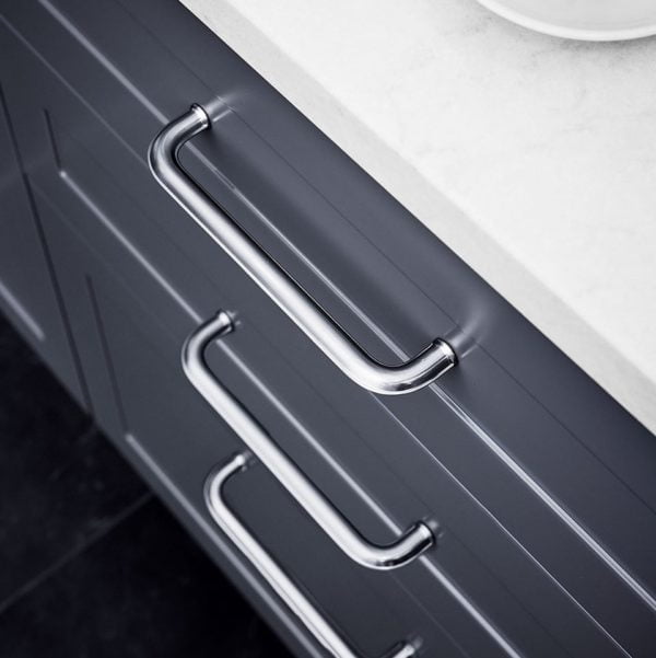 MODERN MOULD PULL HANDLE