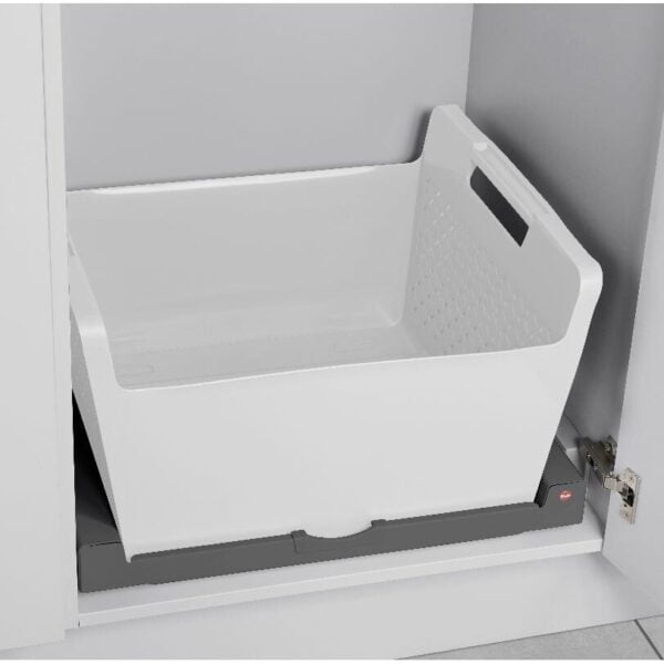 PULL-OUT SHELF WITH PLASTIC BASKET FOR LAUNDRY 2